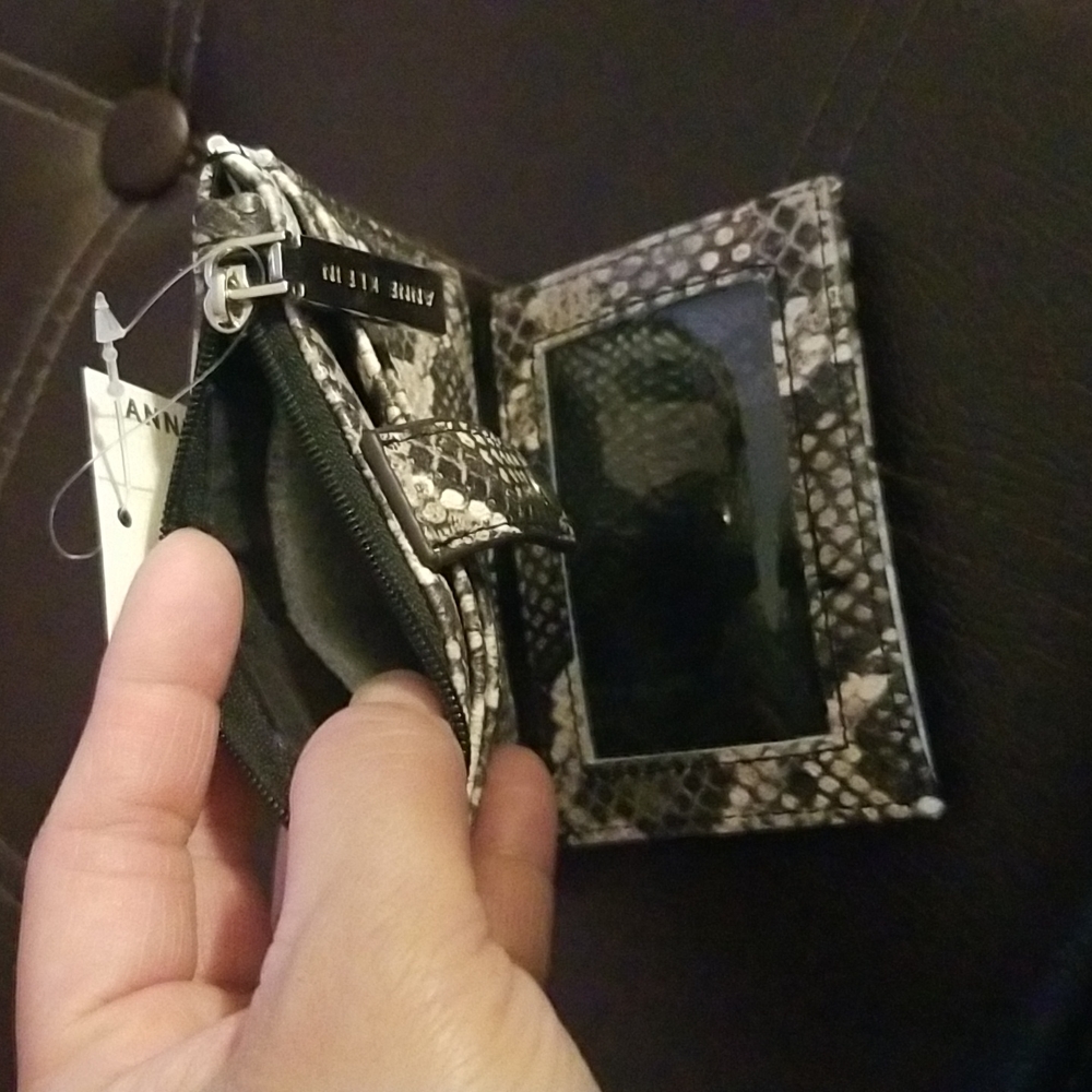 Anne klein wallet - Picture 4 of 8